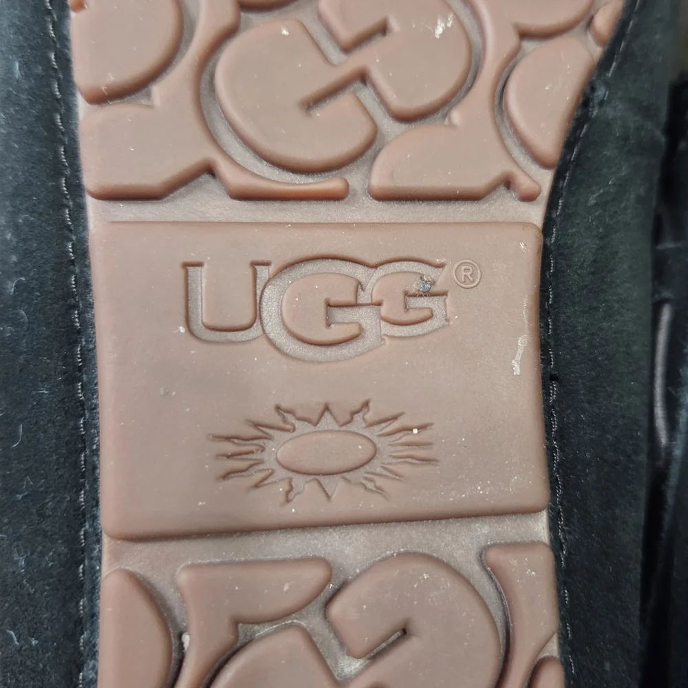 UGG Women's Black Moccasin Slippers‎ - Picture 3 of 7